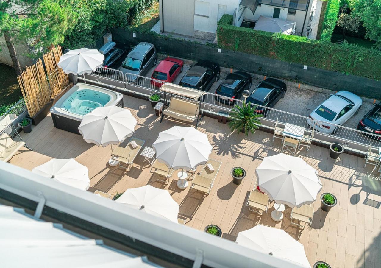 Park Hotel Lignano Sabbiadoro Extérieur photo